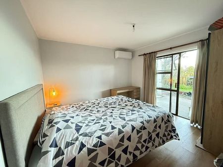 Seaview home close to Shakespear Reginal Park - Photo 5