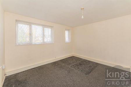 2 Bedroom Flat - First Floor To Let - Photo 5