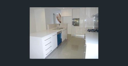 Location Location - Photo 4