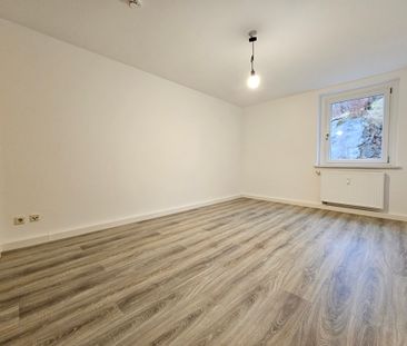 Schön renoviert Wohnung, in ruhiger Lage mit Balkon - Foto 3