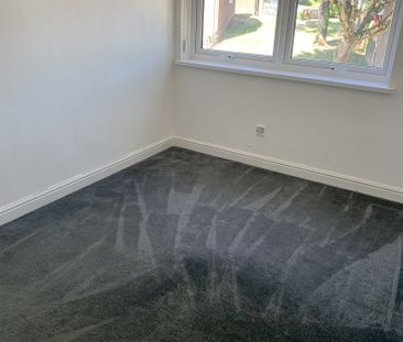 £1,350 PCM, Spacious Four Bedroom House with Enclosed Rear Garden i... - Photo 2