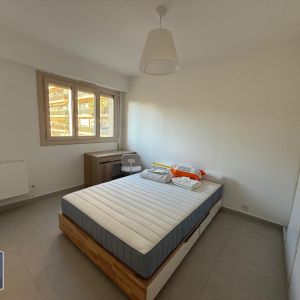 Location Appartement 2 pièces 45m² NICE 06300 - Photo 2