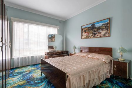 Spacious Family Home in a Convenient Reservoir Locale - Photo 3