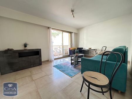 Location Appartement 1 pièce 32m² NICE 06100 - Photo 3