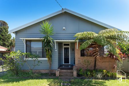 Family Home In Awesome Location - Photo 5