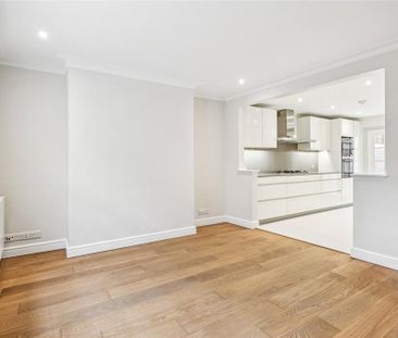 3 bedroom terraced house to rent - Photo 3