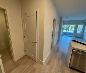 Spacious 1BR/In suite laundry/Quartz countertops/On site management - Photo 3