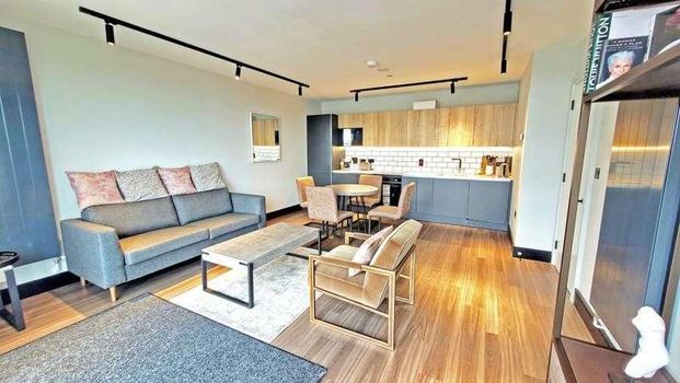 Samuelson House, Merrick Road, Southall, UB2 - Photo 1