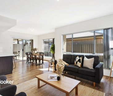 Stylish 3-Bedroom Home in Orleana Waters � Modern Living with Comfo... - Photo 1