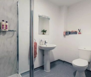 Studio - Photo 6