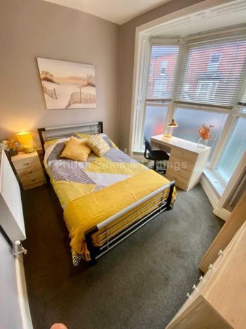 1 bedroom in a house share to rent - Photo 4