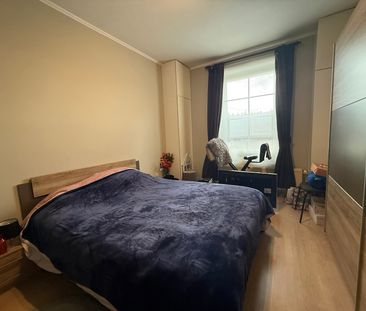 Ruime woning met 4 slaapkamers en een ruime tuin - Photo 4