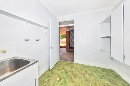 7 Menzies Court, Gray NT 830 - Photo 3