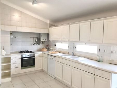 3 room luxury Apartment for rent in Monte Estoril, Cascais e Estoril, Cascais, Lisbon - Photo 2