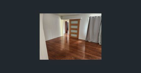 Prime Location - Photo 2