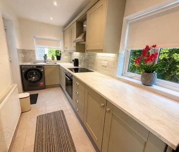 12 Killultagh Road, Lisburn, BT28 2RA - Photo 3