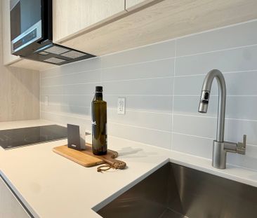 For Lease - 110 Broadway Avenue Unit# 2510, Toronto, Ontario - Photo 4