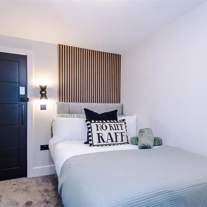 1 bedroom in a house share to rent - Photo 1