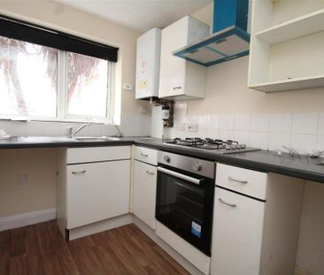 2 bedroom detached house to rent - Photo 5