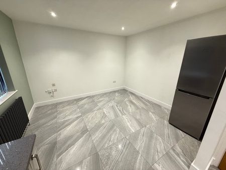 Fernleigh Avenue, Nottingham, NG3 - Photo 5