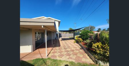 Dream Family Home with Massive Workshop & Dual Access - Tradies' Paradise! - Photo 2