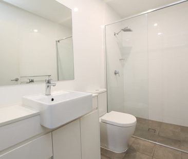 Affordable Two Bedroom Residence - Photo 3