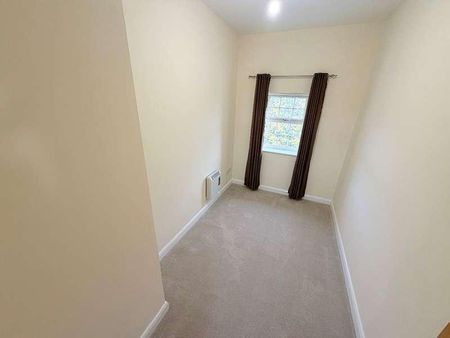City View, Holywell Heights, Sheffield, S4 - Photo 3