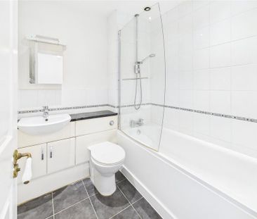 2 bedroom terraced house to rent - Photo 6