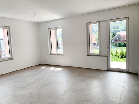 "moderne 3.5-Zimmer-Wohnung mit sonnigem Sitzplatz an zentraler und sonniger Lage" - Foto 3