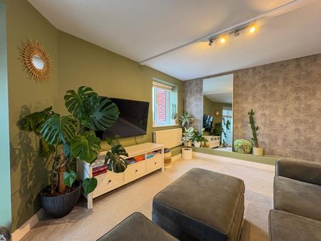 1 bedroom apartment to rent - Photo 2