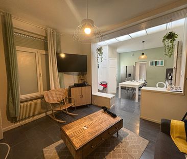 Chambre meublée 14,31m2 colocation – rue Garibaldi réf 1537-3 - Photo 2