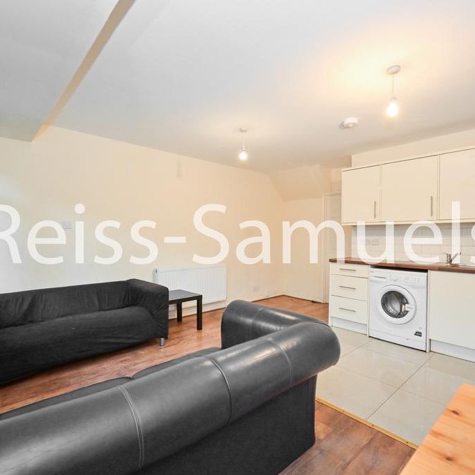 4 bedroom ground floor maisonette to rent - Photo 1