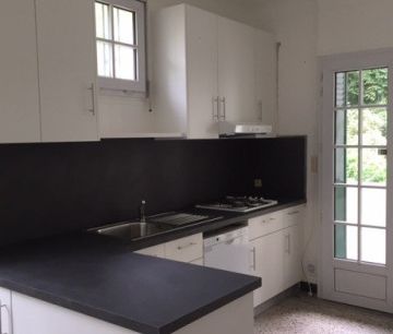 Maison • Le Vésinet - Photo 1