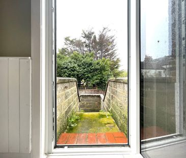 Bridge Road, Worthing - Photo 1