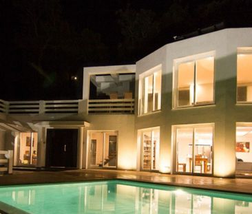 3 bedroom luxury Villa for rent in Estepona, Andalusia - Photo 5