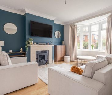 3 bedroom semi-detached house to rent - Photo 1