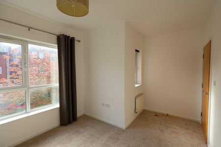 3 bedroom end of terrace house to rent - Photo 5