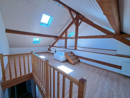 Lumineuse villa mitoyenne de 5.5p à louer au coeur d'Apples - Photo 3