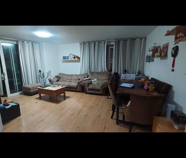 2 Bed Flat, The Blenheim Centre, TW3 - Photo 1