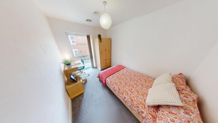 5 bedroom apartment to rent - Photo 4