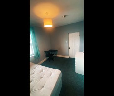 Room in a Shared House, Fishponds, BS16 - Photo 3