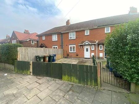 3 bedroom terraced house to rent - Photo 3