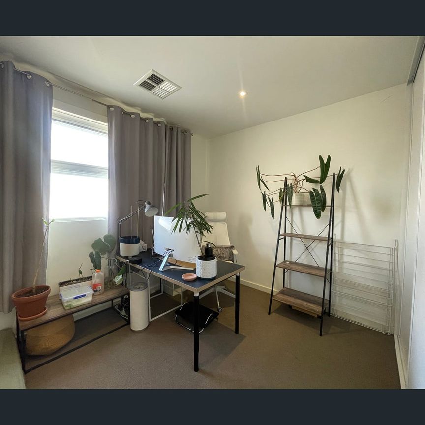 4/8-10 Marcella Lane, Mawson Lakes, SA 5095 - Photo 1