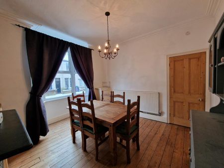 3 bedroom terraced house to rent - Photo 4