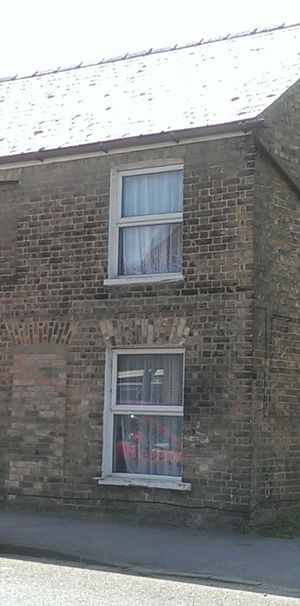 Pratt Street PS - Room 3 - Photo 2