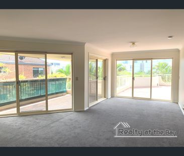 5/12 Madang Crescent, Runaway Bay, Qld 4216 - Photo 6