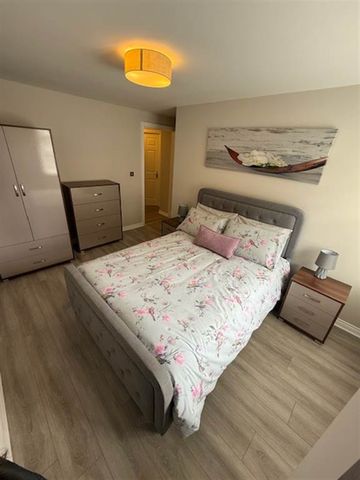 Apt 2, 2 College House, Wellington Square Annadale Avenue, Belfast , BT7 3LF - Photo 3