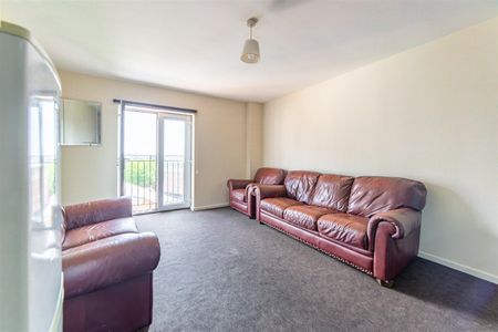 5 bed apartment to rent in Rialto Building, City Centre, NE1 - Photo 2