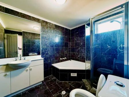 44-50 Gardeners Rd, Sydney - Photo 2