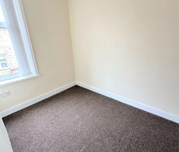 2 bedroom property to rent - Photo 4